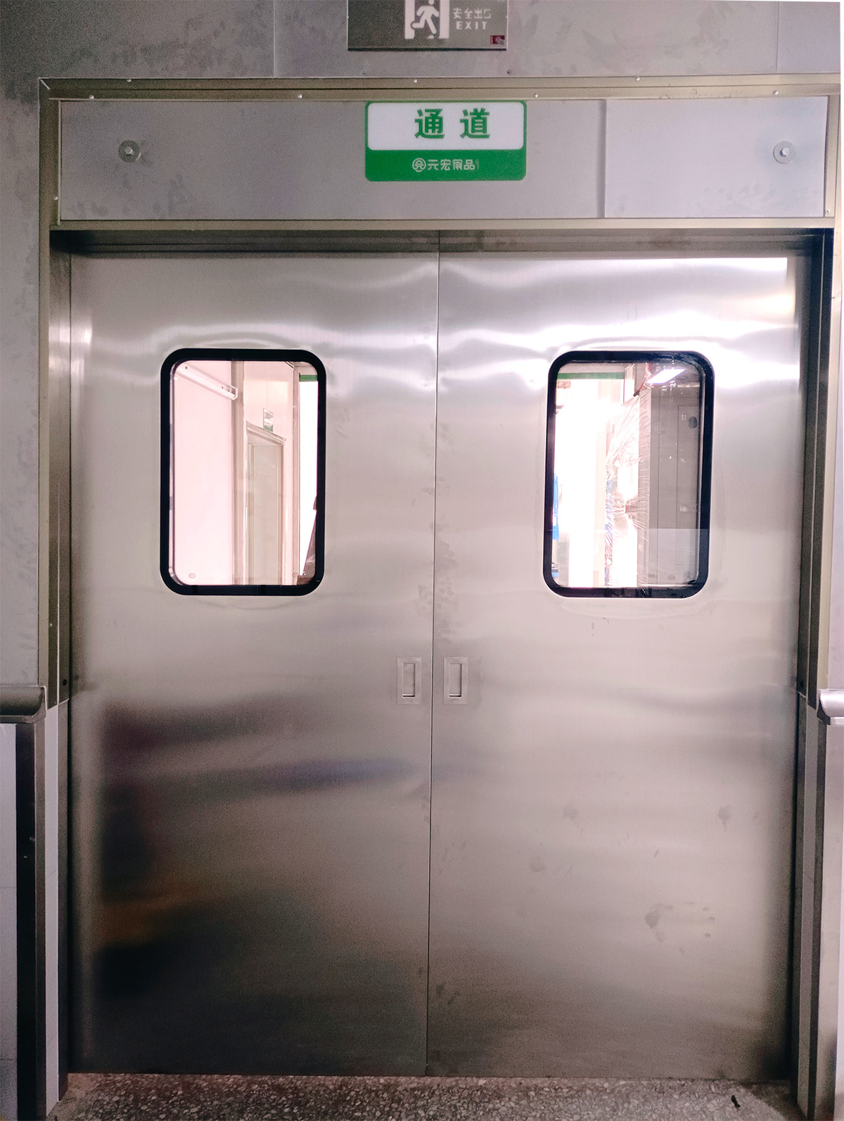 學(xué)校單位智能無(wú)軌電動(dòng)平移門廠家